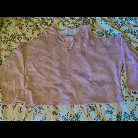 Off Shoulder Long Sleeve Tee - Picture 2 of 4